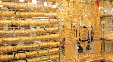 بفارق 50 دولاراً.. أسعار الذهب تسترد عافيتها عالمياً ومحلياً بعد تراجعات حادة